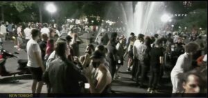 crowds at washington square